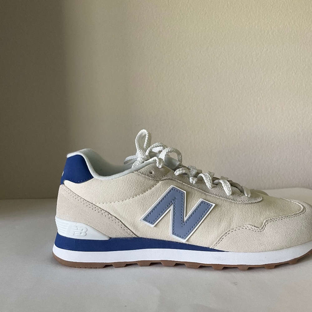 New Balance Sneaker